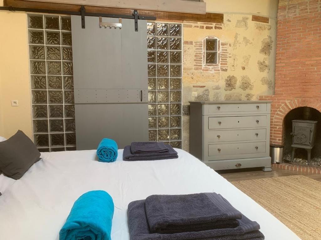 Gites De Verger, Stylish Self Catering Cottages In Sos Eksteriør bilde