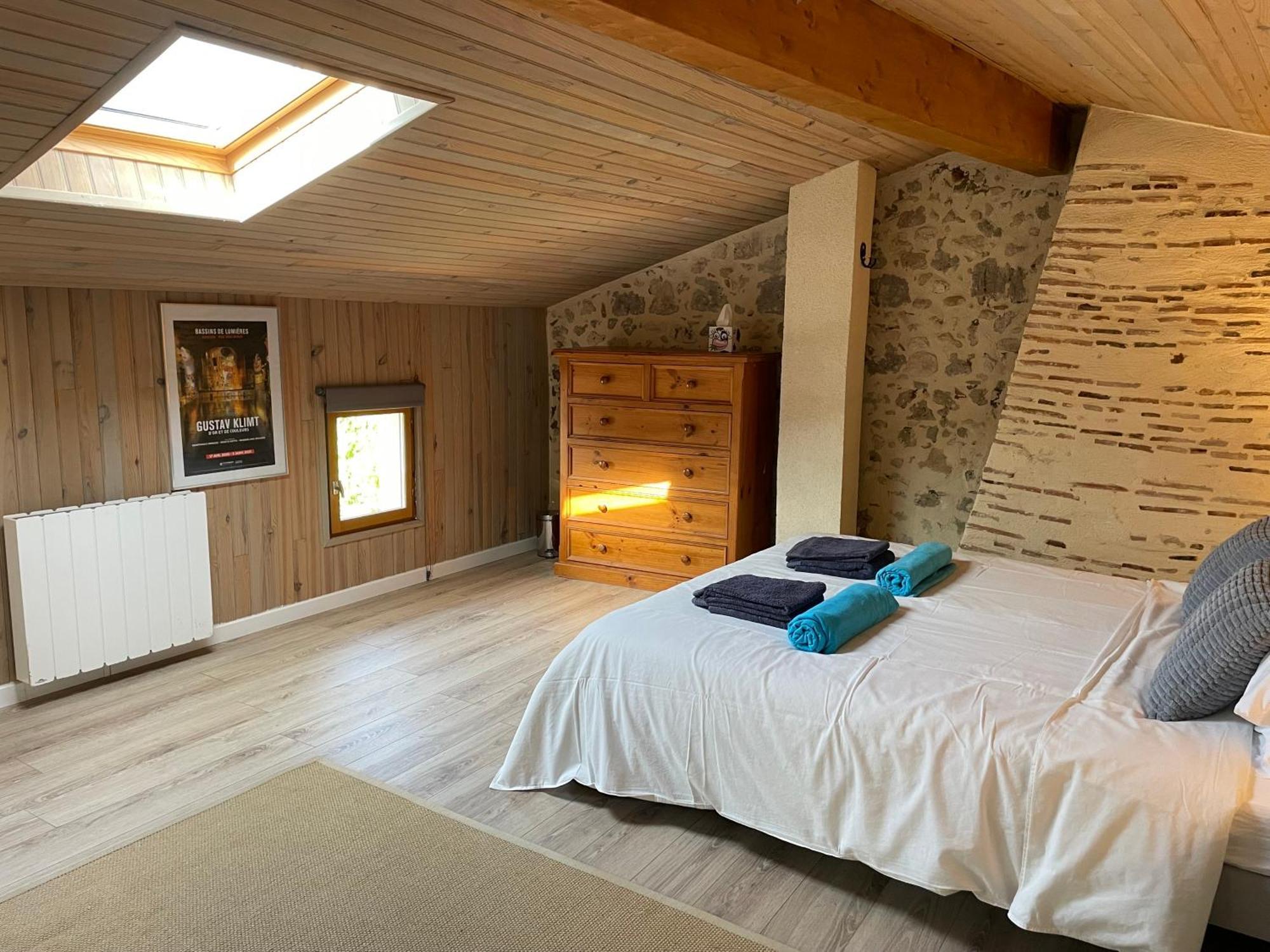 Gites De Verger, Stylish Self Catering Cottages In Sos Eksteriør bilde
