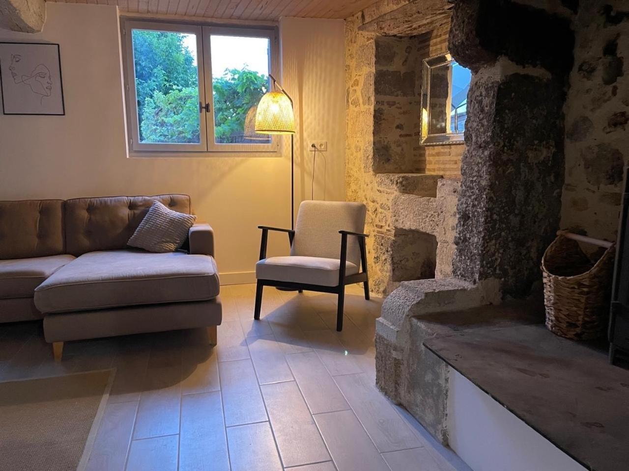 Gites De Verger, Stylish Self Catering Cottages In Sos Eksteriør bilde