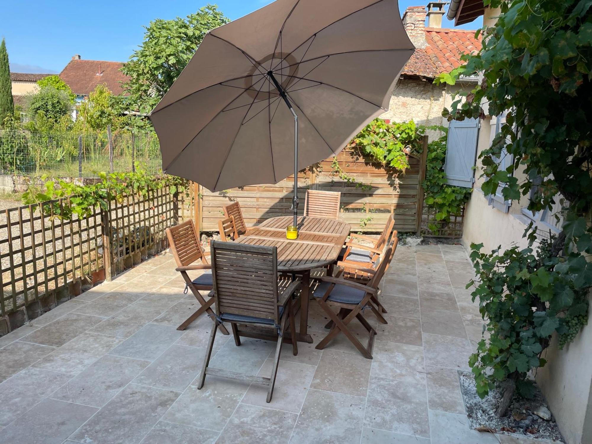 Gites De Verger, Stylish Self Catering Cottages In Sos Eksteriør bilde